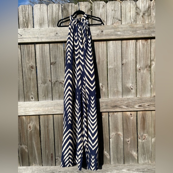 SHEIN Pants - SHEIN Navy and Cream Chevron Jumpsuit Size 6